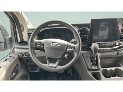 2024 Ford Transit Wagon XLT