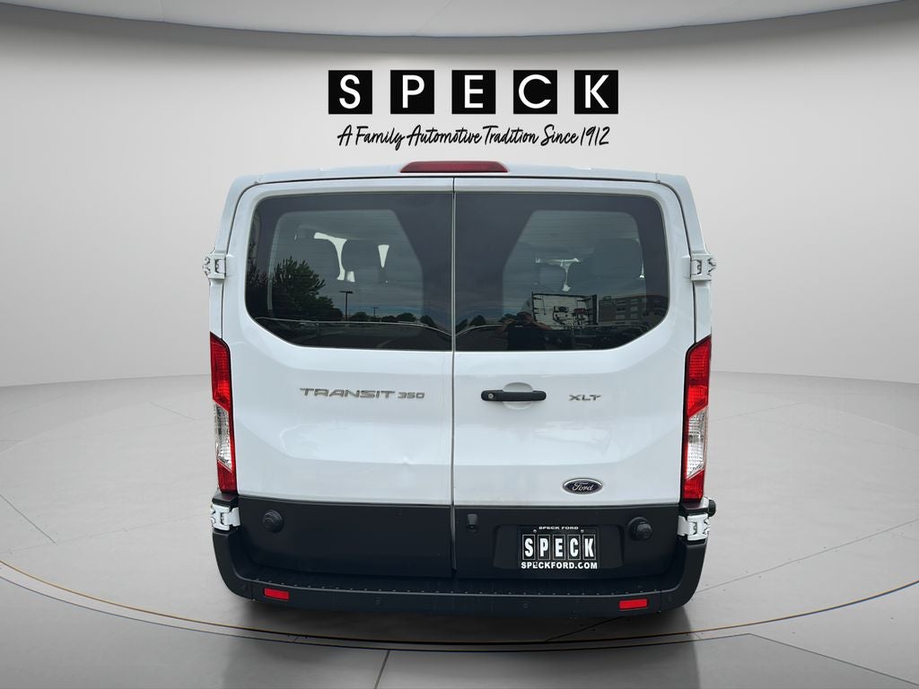 2024 Ford Transit Wagon XLT