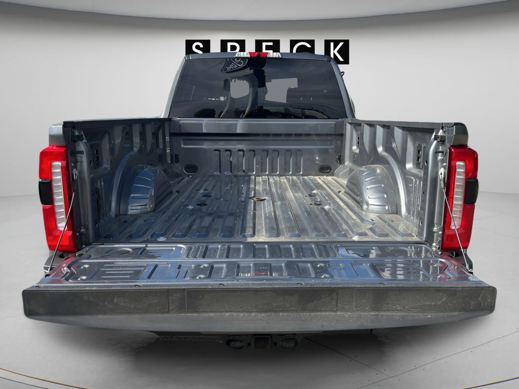2025 Ford F-350 LARIAT