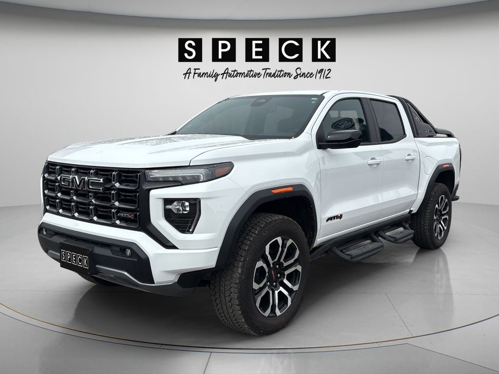 2025 GMC Canyon 4WD AT4