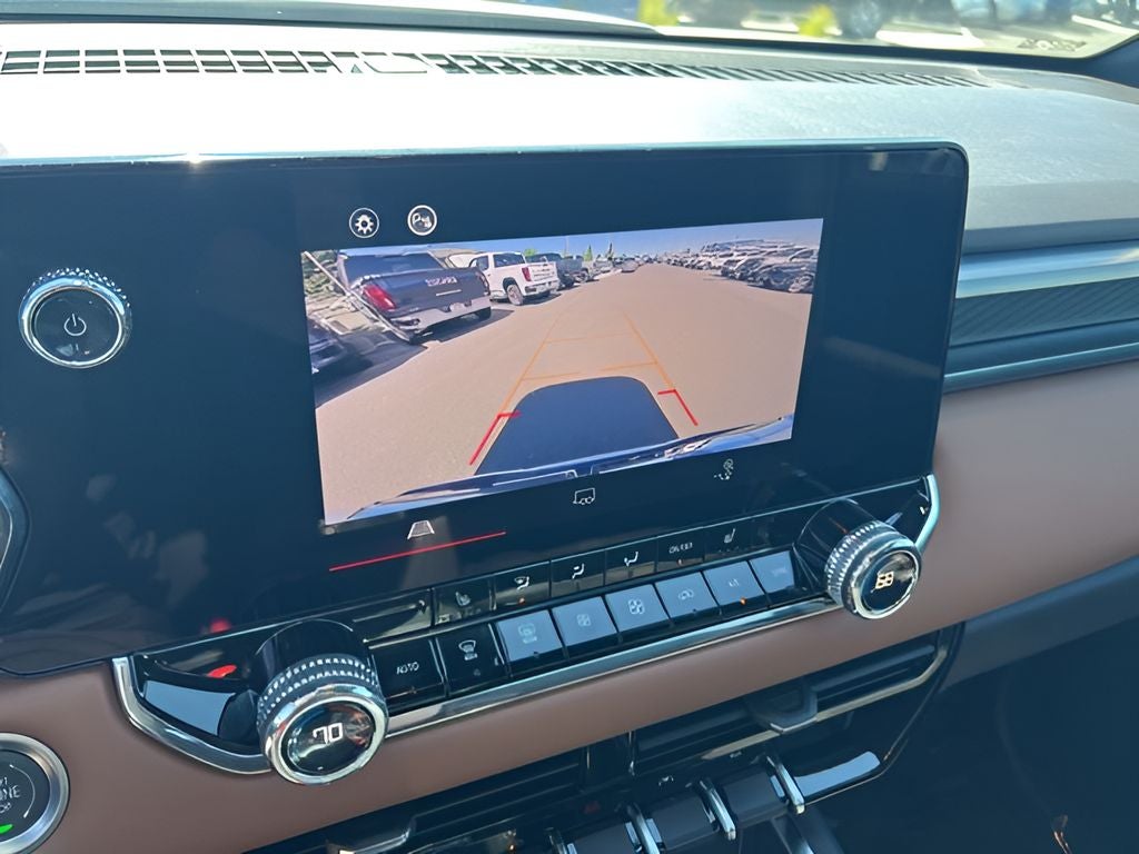 2025 GMC Canyon 4WD AT4