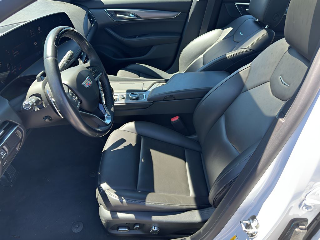2025 Cadillac CT5 Premium Luxury