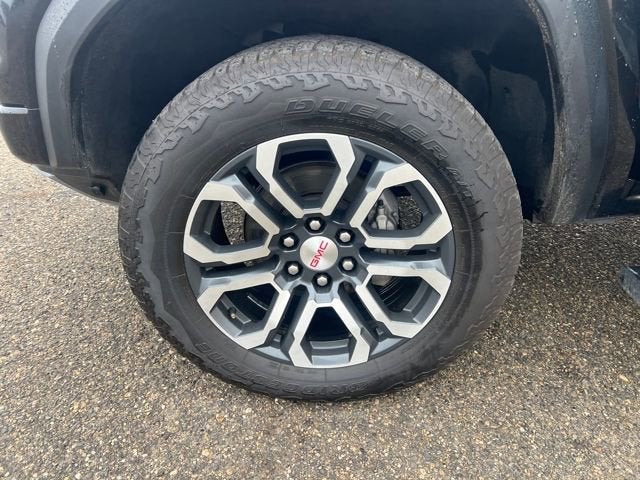 2023 GMC Canyon AT4