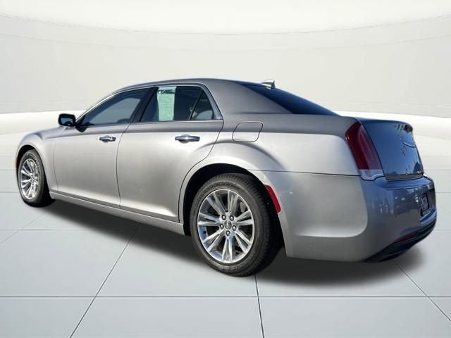 2017 Chrysler 300 300C