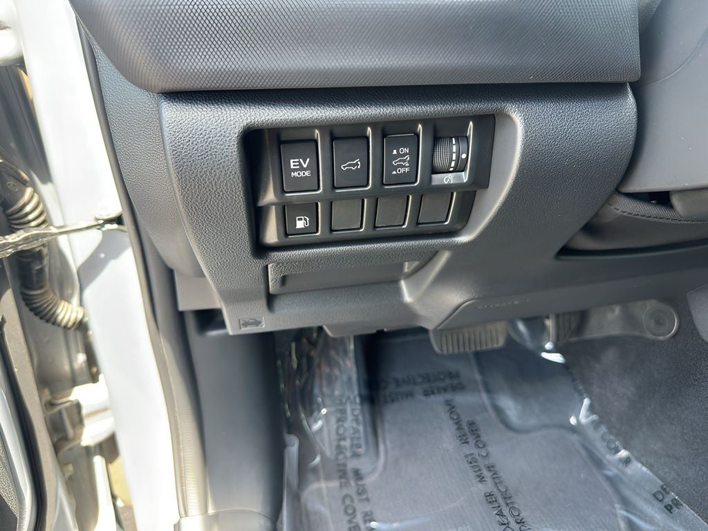 2025 Subaru Forester Touring Hybrid