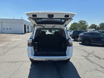 2020 Toyota 4Runner SR5