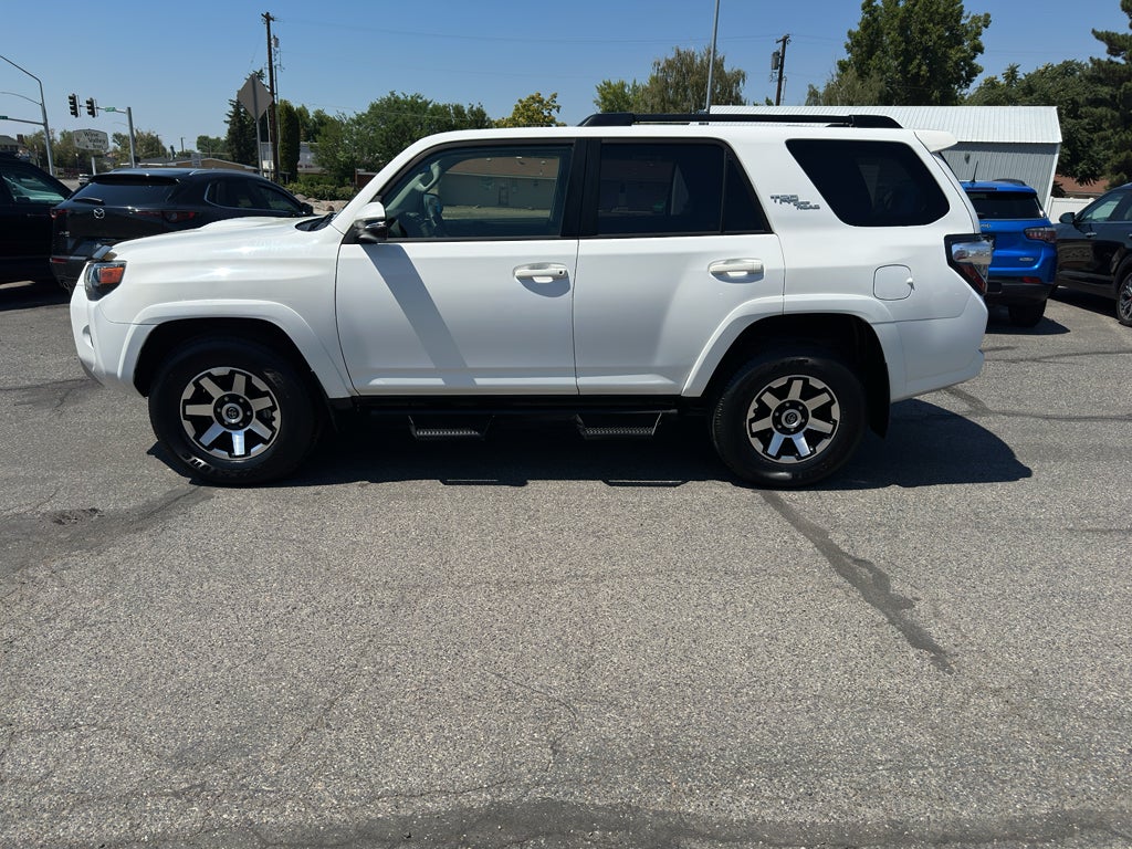 2020 Toyota 4Runner SR5