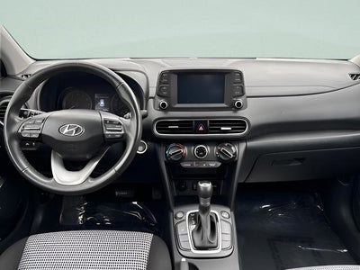 2021 Hyundai KONA SEL