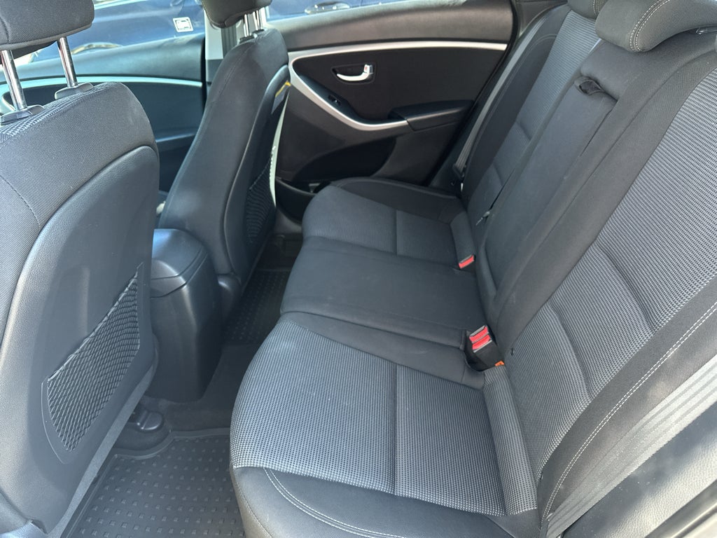 2017 Hyundai ELANTRA GT Auto