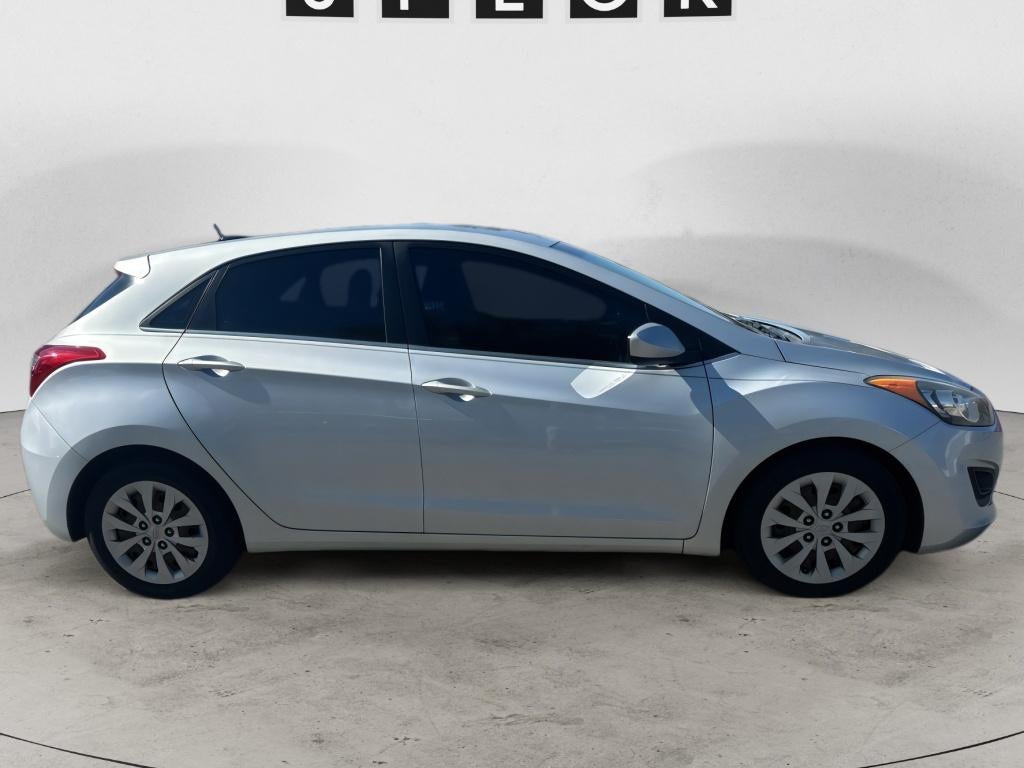 2017 Hyundai ELANTRA GT Auto