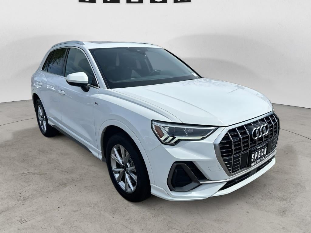 2025 Audi Q3 S line Premium