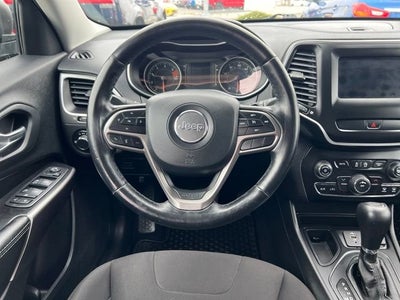 2020 Jeep Cherokee Sport