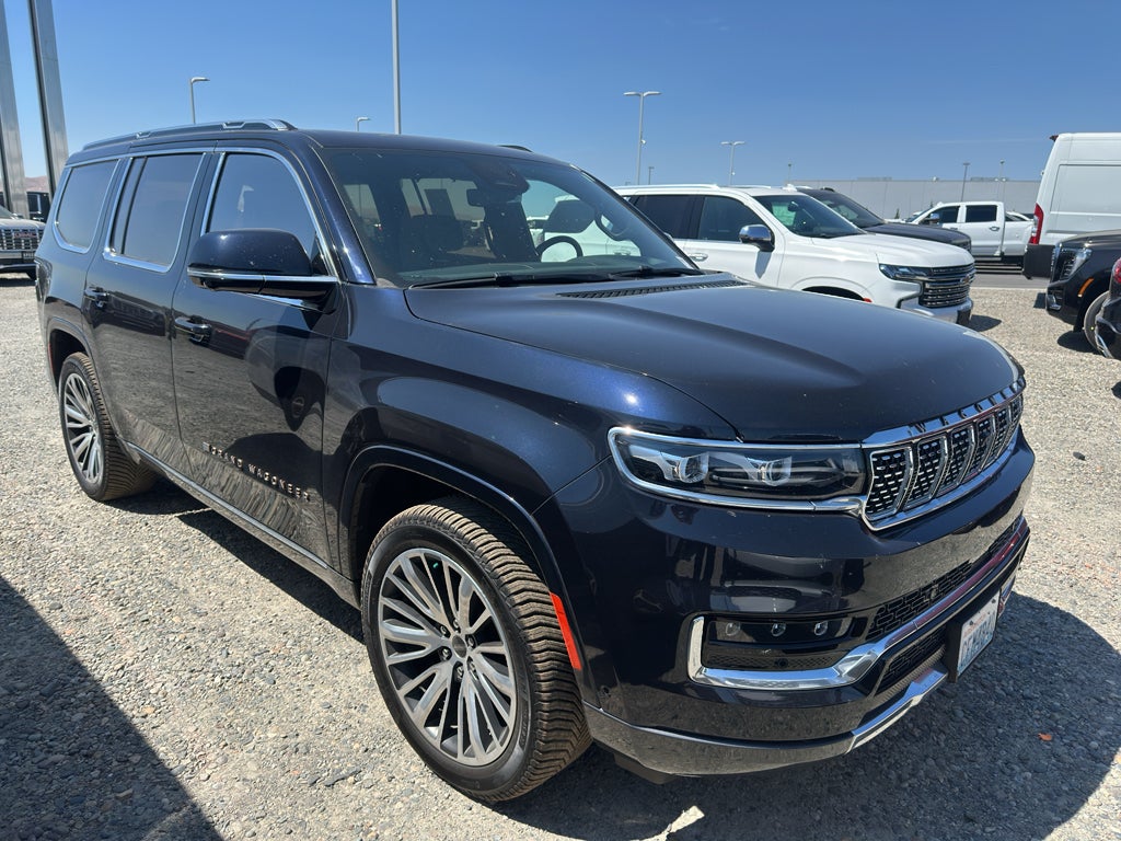 2022 Jeep Grand Wagoneer Series III