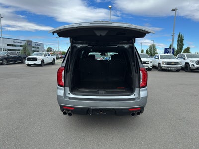 2024 GMC Yukon XL AT4