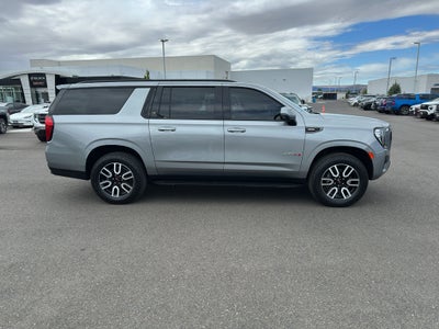 2024 GMC Yukon XL AT4