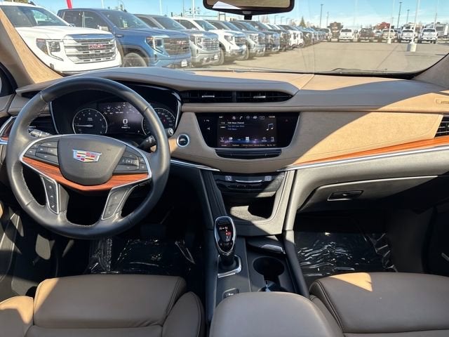 2017 Cadillac XT5 Platinum AWD