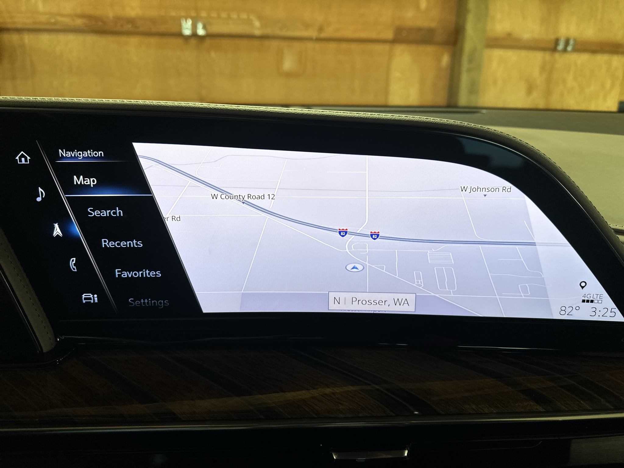 2023 Cadillac Escalade ESV 4WD Sport Platinum