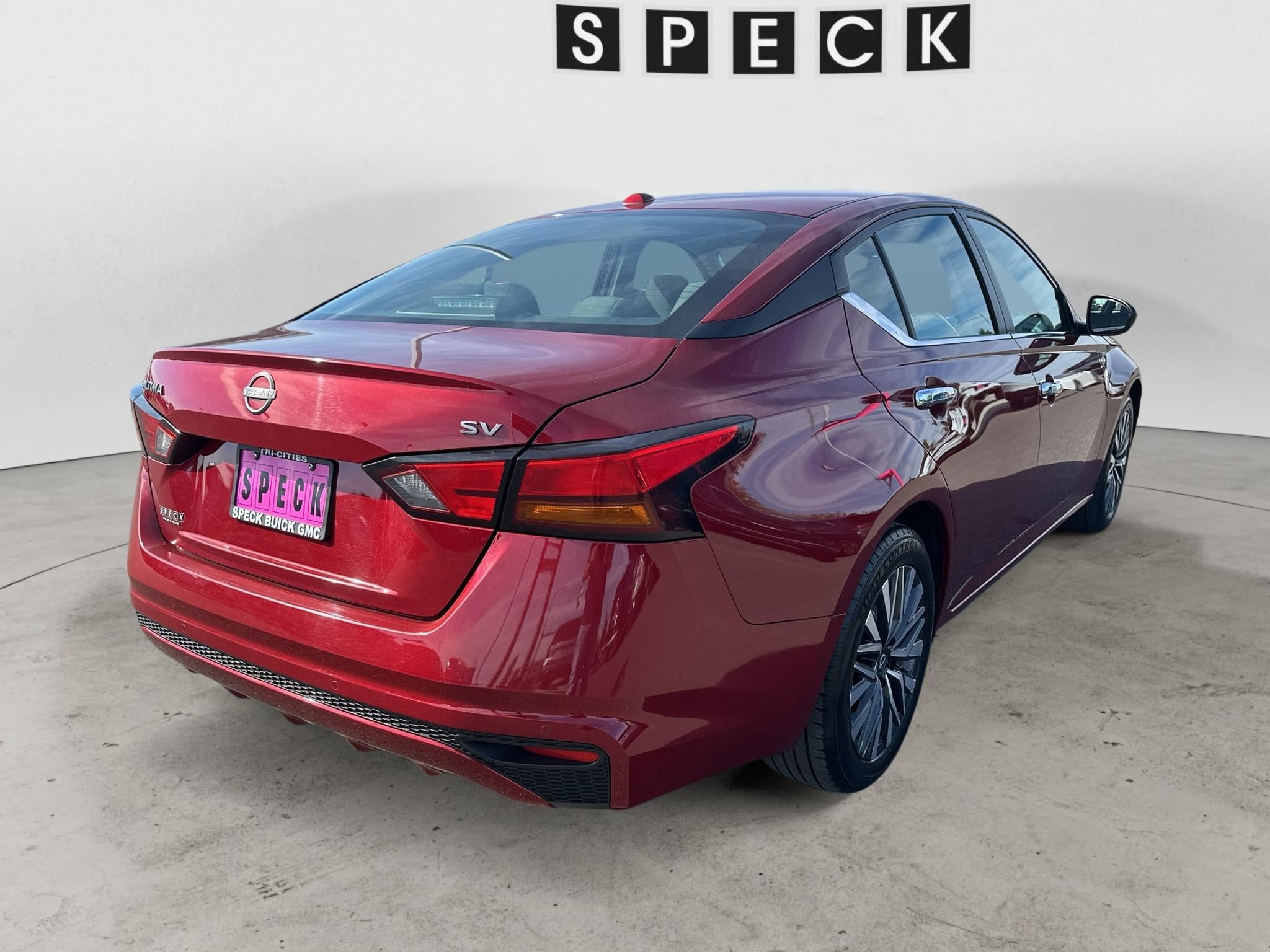 2024 Nissan Altima SV FWD