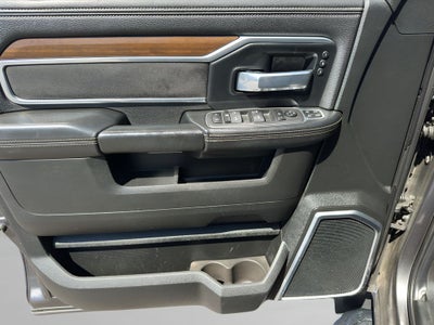 2023 RAM 3500 Laramie Crew Cab 4x4 8' Box