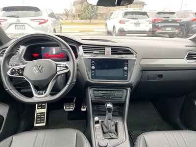 2023 Volkswagen Tiguan SE R-Line Black