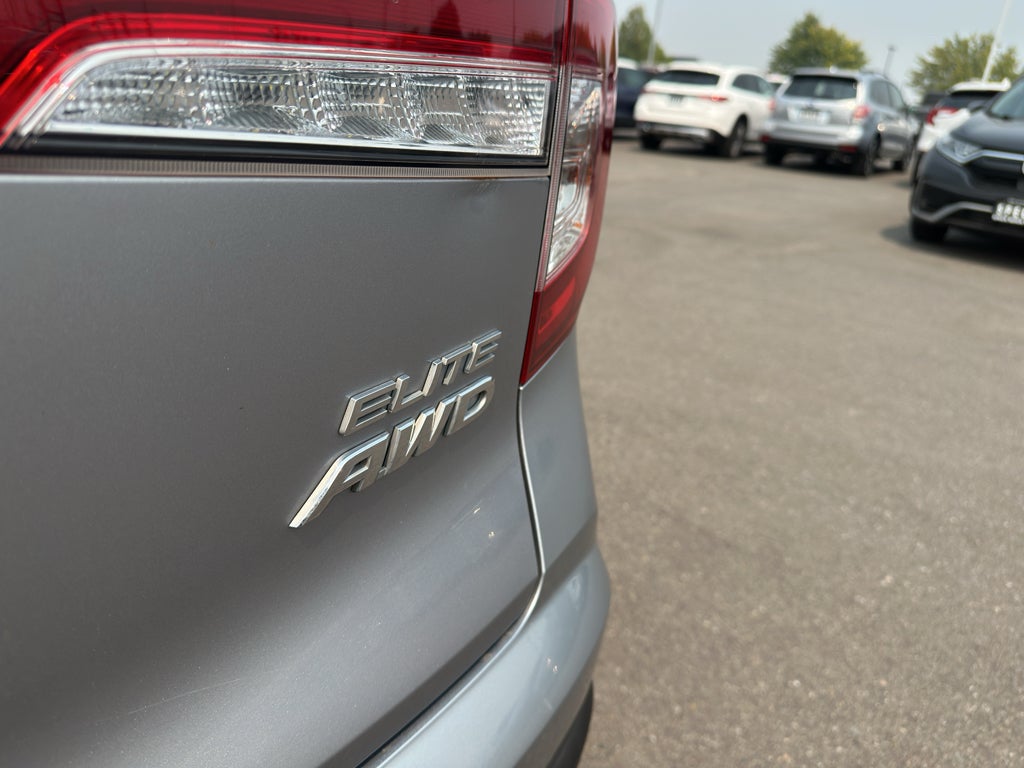 2022 Honda Pilot AWD Elite