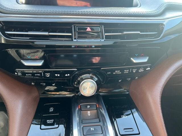 2022 Acura MDX w/Advance Package