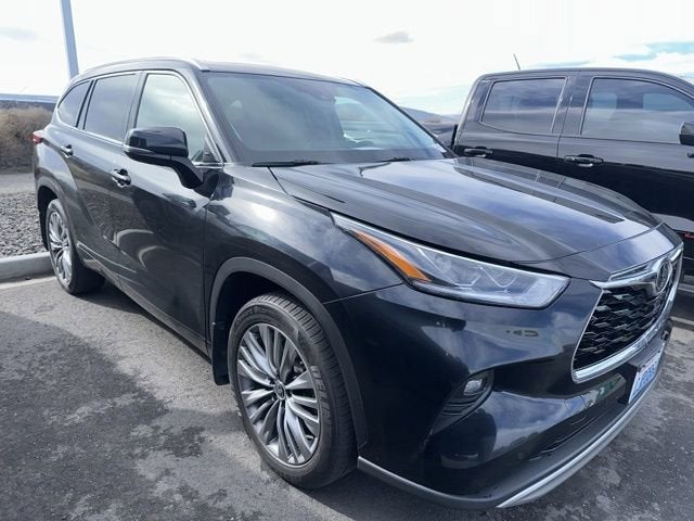 2020 Toyota Highlander Platinum