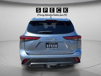 2022 Toyota Highlander XLE