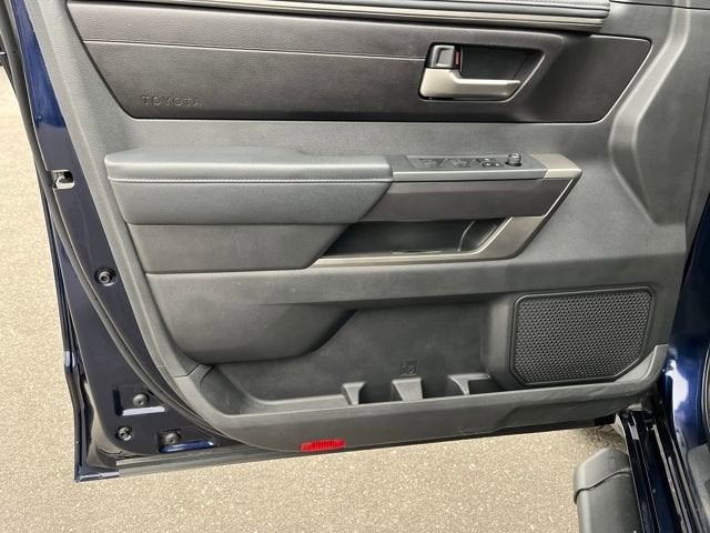 2024 Toyota Tundra 4WD SR5