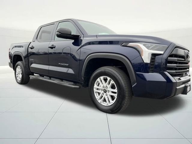2024 Toyota Tundra 4WD SR5