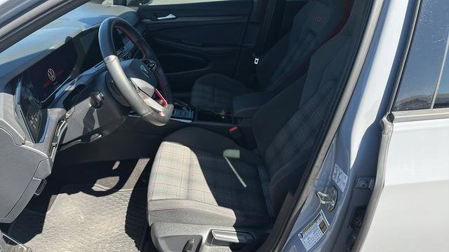 2024 Volkswagen Golf GTI SE