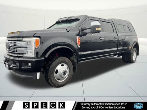 2017 Ford Super Duty F-350 DRW Lariat