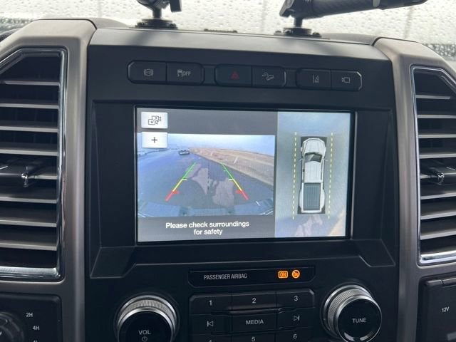 2017 Ford Super Duty F-350 DRW Lariat