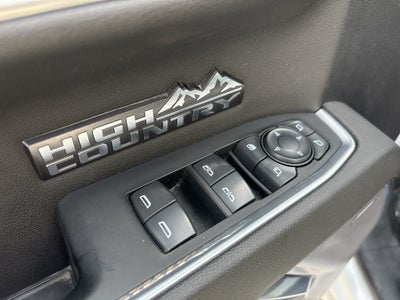 2022 Chevrolet Silverado 1500 High Country