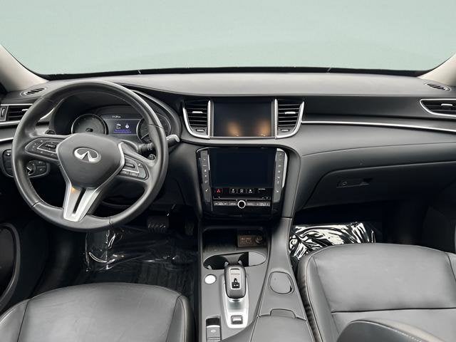 2024 INFINITI QX50 LUXE