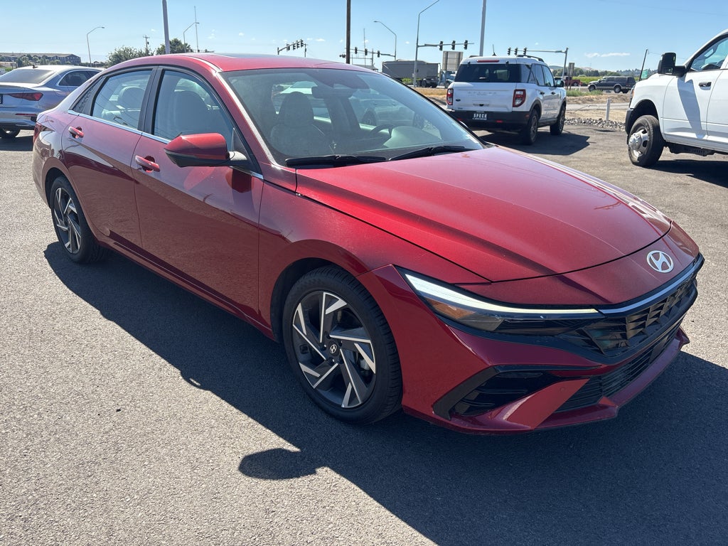 2024 Hyundai ELANTRA Limited