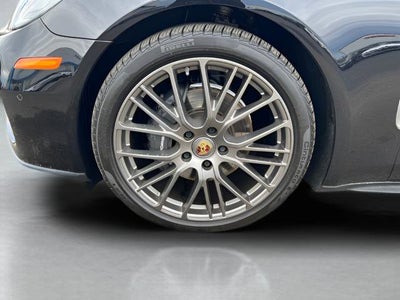 2023 Porsche Panamera RWD