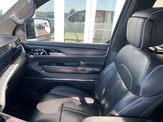 2024 Jeep Grand Wagoneer L Series II 4x4