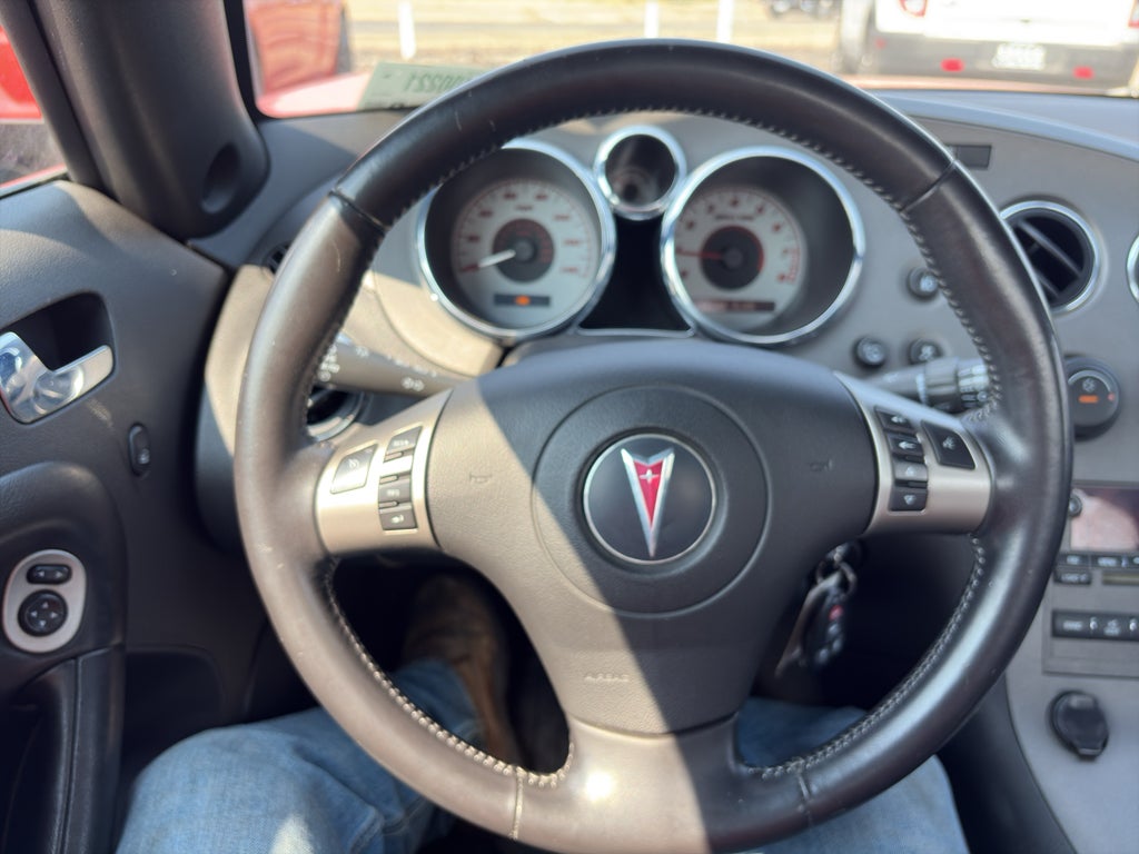 2008 Pontiac Solstice Base