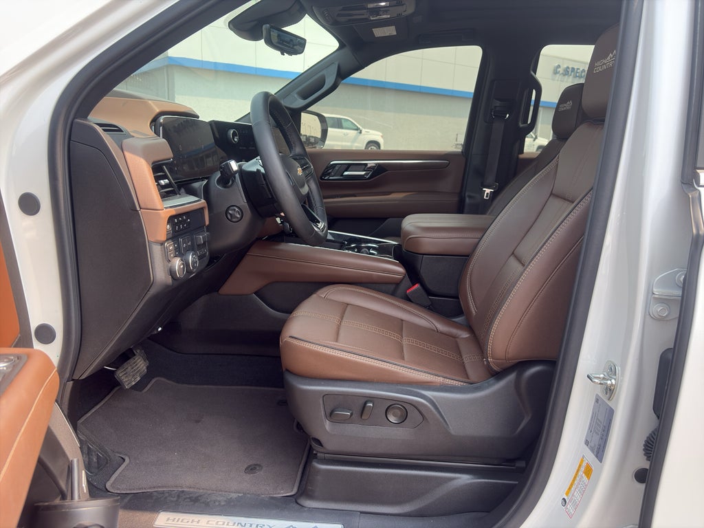2025 Chevrolet Tahoe 4WD High Country
