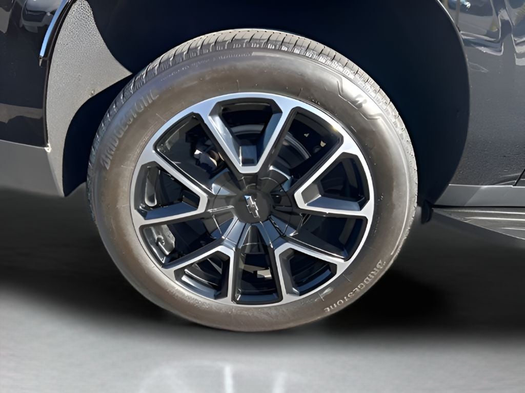 2024 Chevrolet Suburban 4WD RST