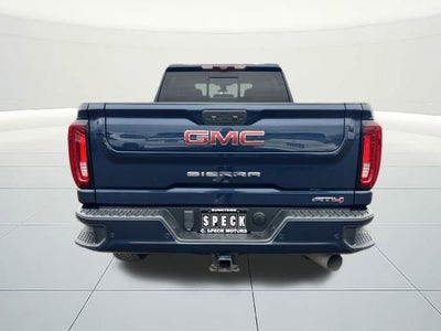 2022 GMC Sierra 2500HD 4WD Crew Cab Standard Bed AT4