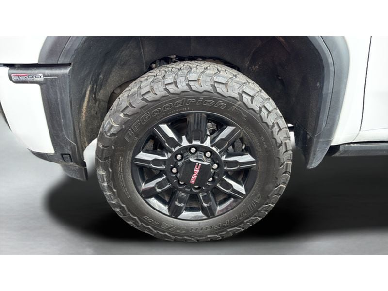 2024 GMC Sierra AT4