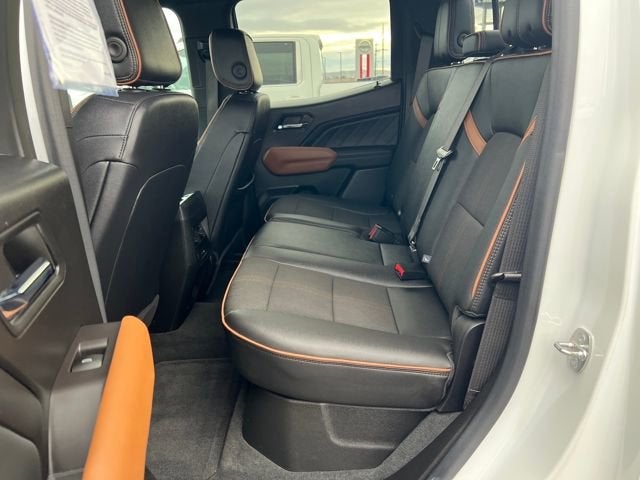 2023 GMC Canyon 4WD Crew Cab Short Box AT4