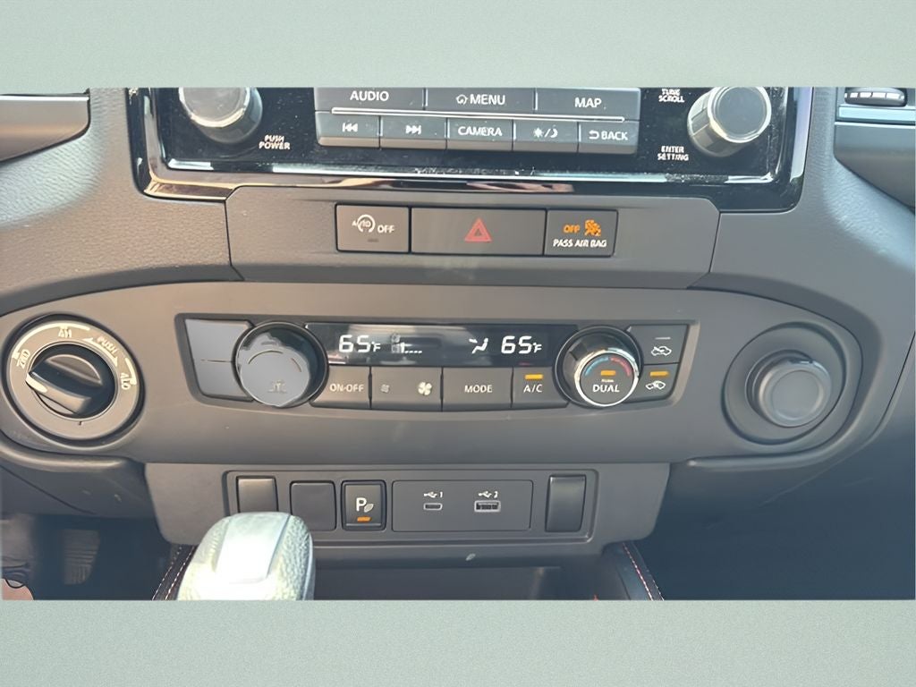 2023 Nissan Frontier Crew Cab PRO-4X 4x4