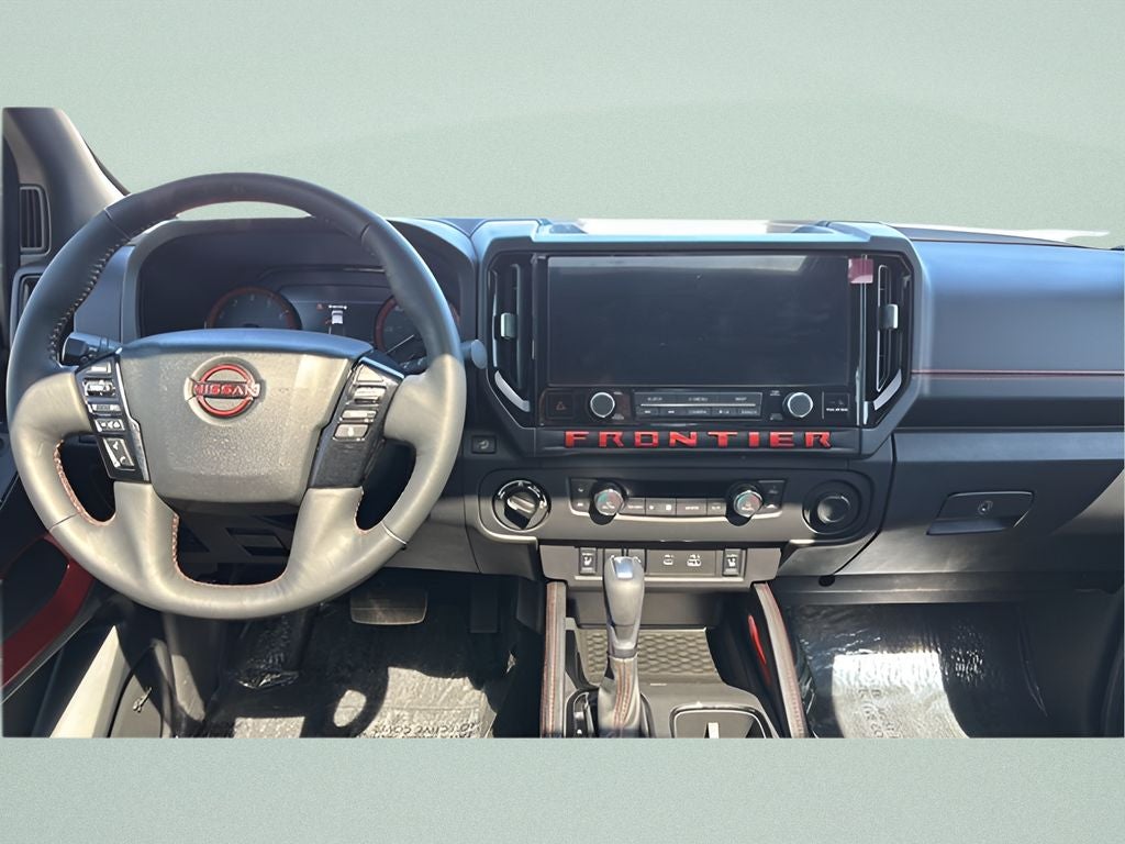 2025 Nissan Frontier Crew Cab PRO-4X 4x4
