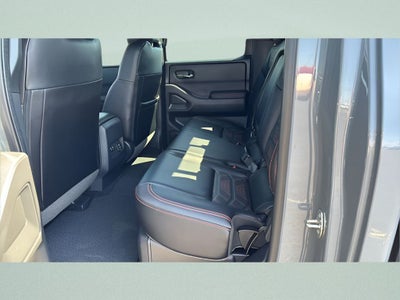 2025 Nissan Frontier Crew Cab PRO-4X 4x4