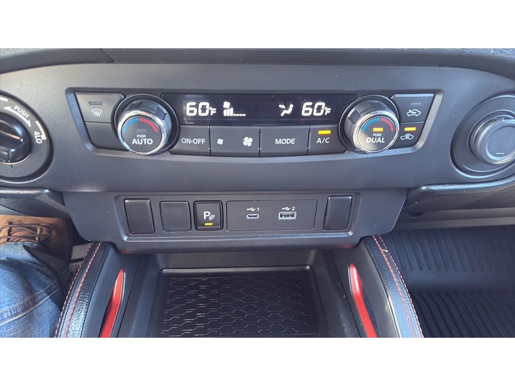 2023 Nissan Frontier Crew Cab PRO-4X 4x4