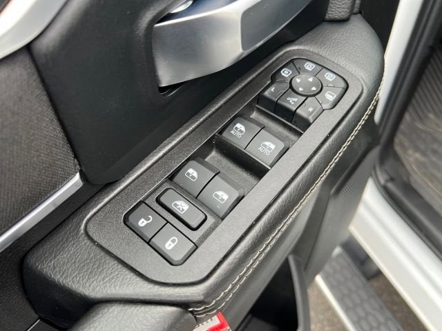 2025 RAM 2500 Big Horn Crew Cab 4x4 8' Box