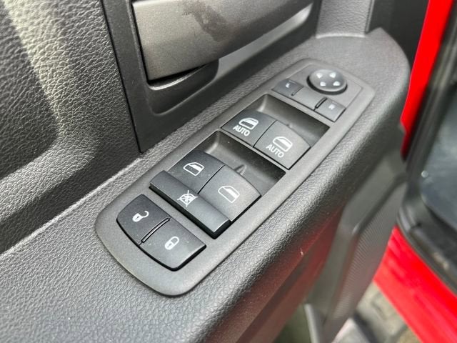 2022 RAM 2500 Tradesman Crew Cab 4x4 6'4' Box